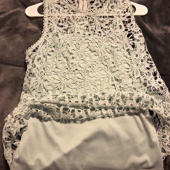 Maurice’s tank top with lace overlay size M. Never worn. - Picture 3 of 5